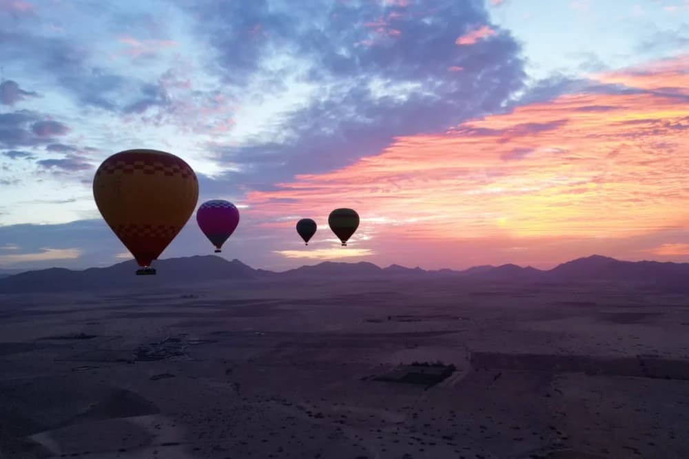 Vol en montgolfière au lever du soleil à Marrakech (50–60 min) + Balade à dos de chameau de 1h + Petit-déjeuner - 5
